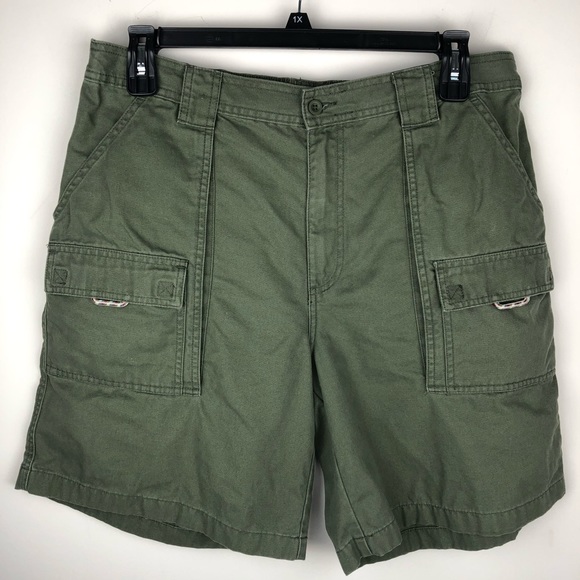 L.L. Bean Shorts Ll Bean Comfort Waist Green Cargo Shorts 38 O75 Poshmark